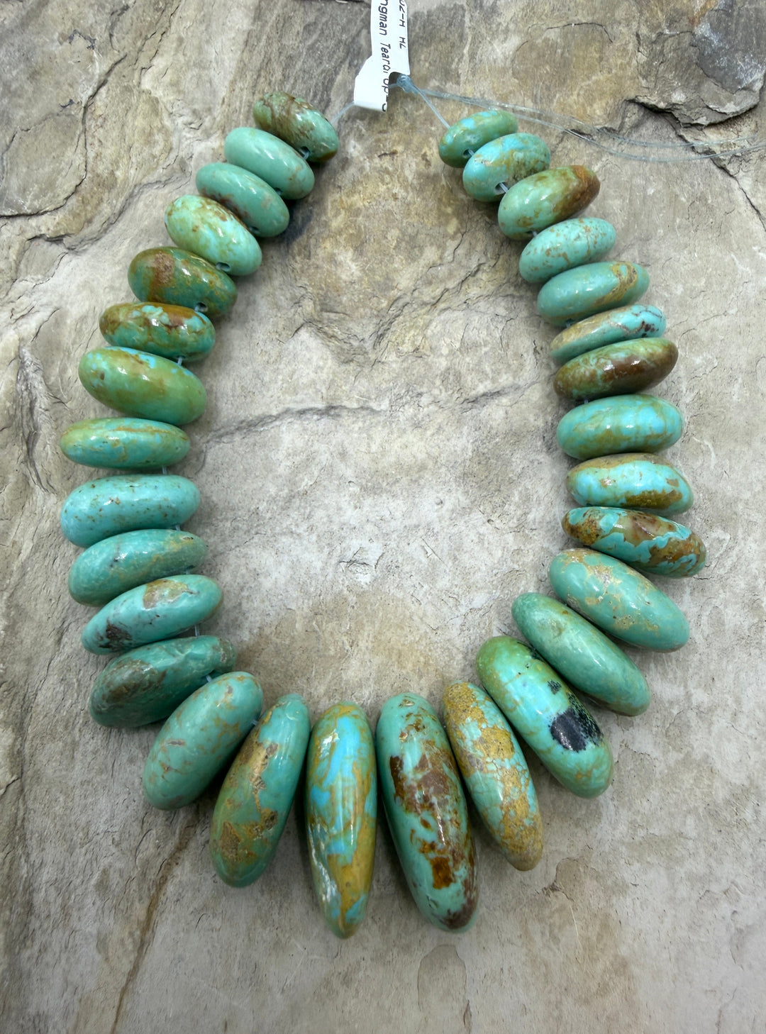 Kingman Turquoise (Arizona) Graduated Focal Strand