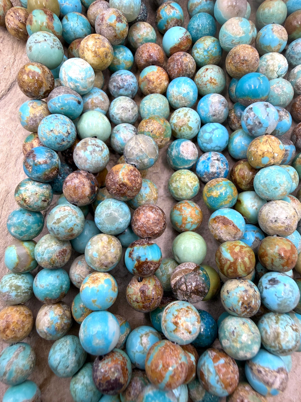 Kingman Turquoise (Arizona) Handcut Rustic Round Beads 8mm