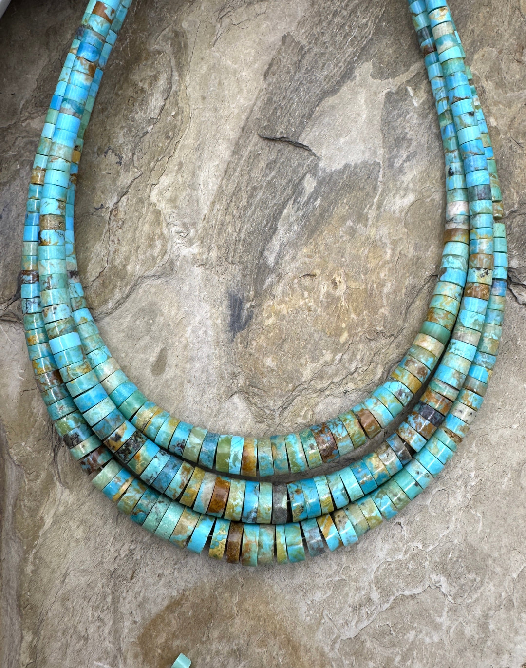 Kingman Turquoise (AZ) 3-8mm Graduated Heishi Beads 16 Inch