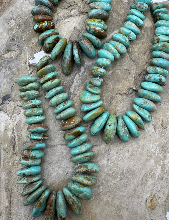 Kingman Turquoise (AZ) Long Graduated Bead Focal Strand 8