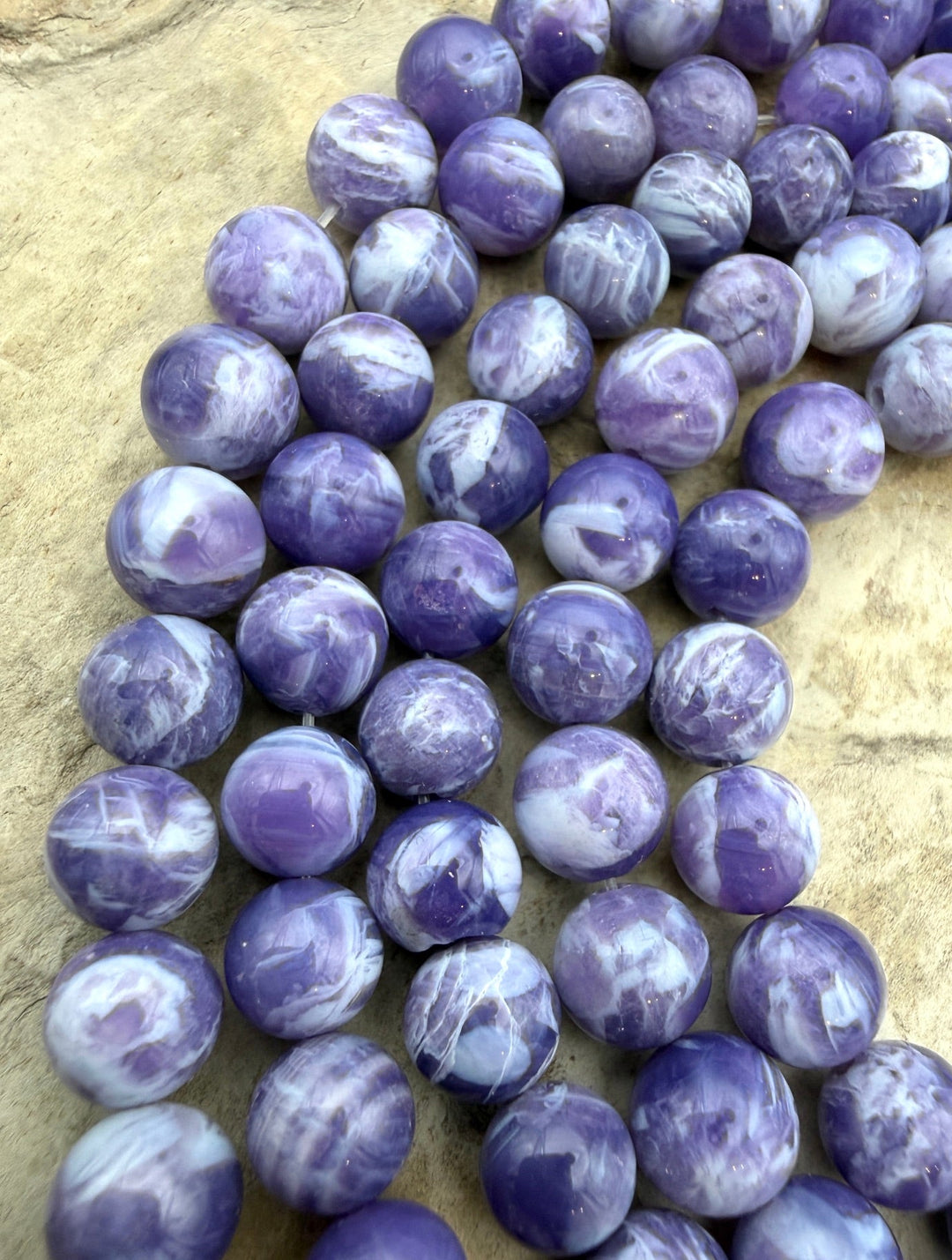 Lavendar Moon Quartz 7mm Round Beads 7 Inch Strand/23-25