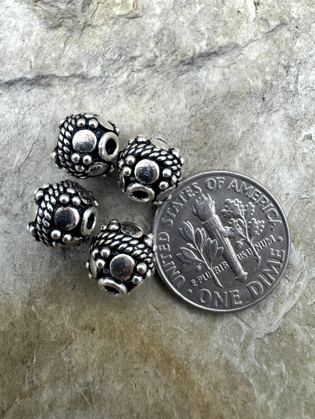 LOT of 4 Sterling Silver Oxidized 8mm Round Beads 4 Beads