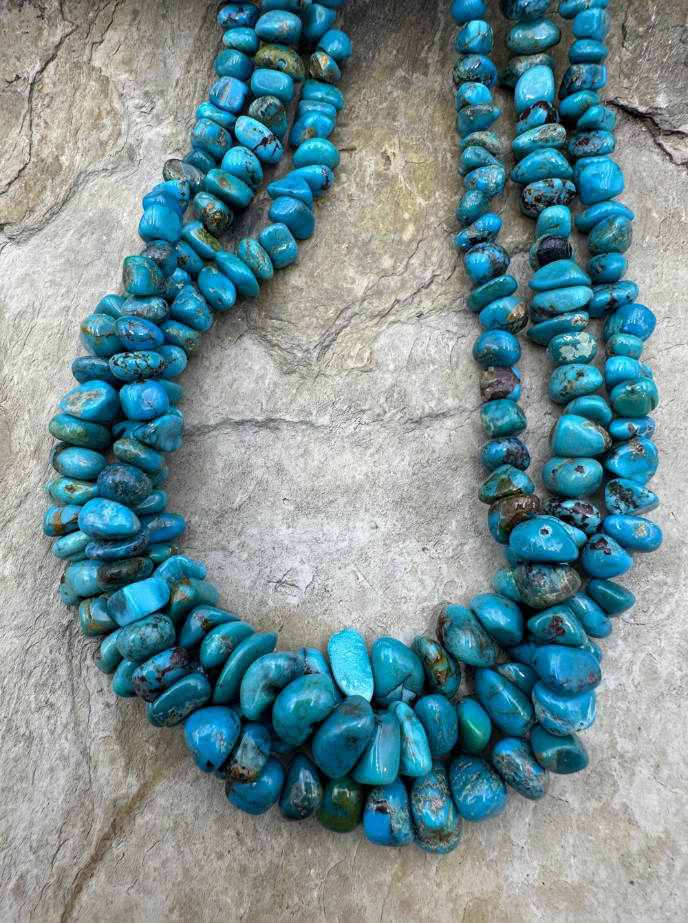 Ma’anshan/Royal Beauty Turquoise 4-8mm Graduate Chip/Nugget