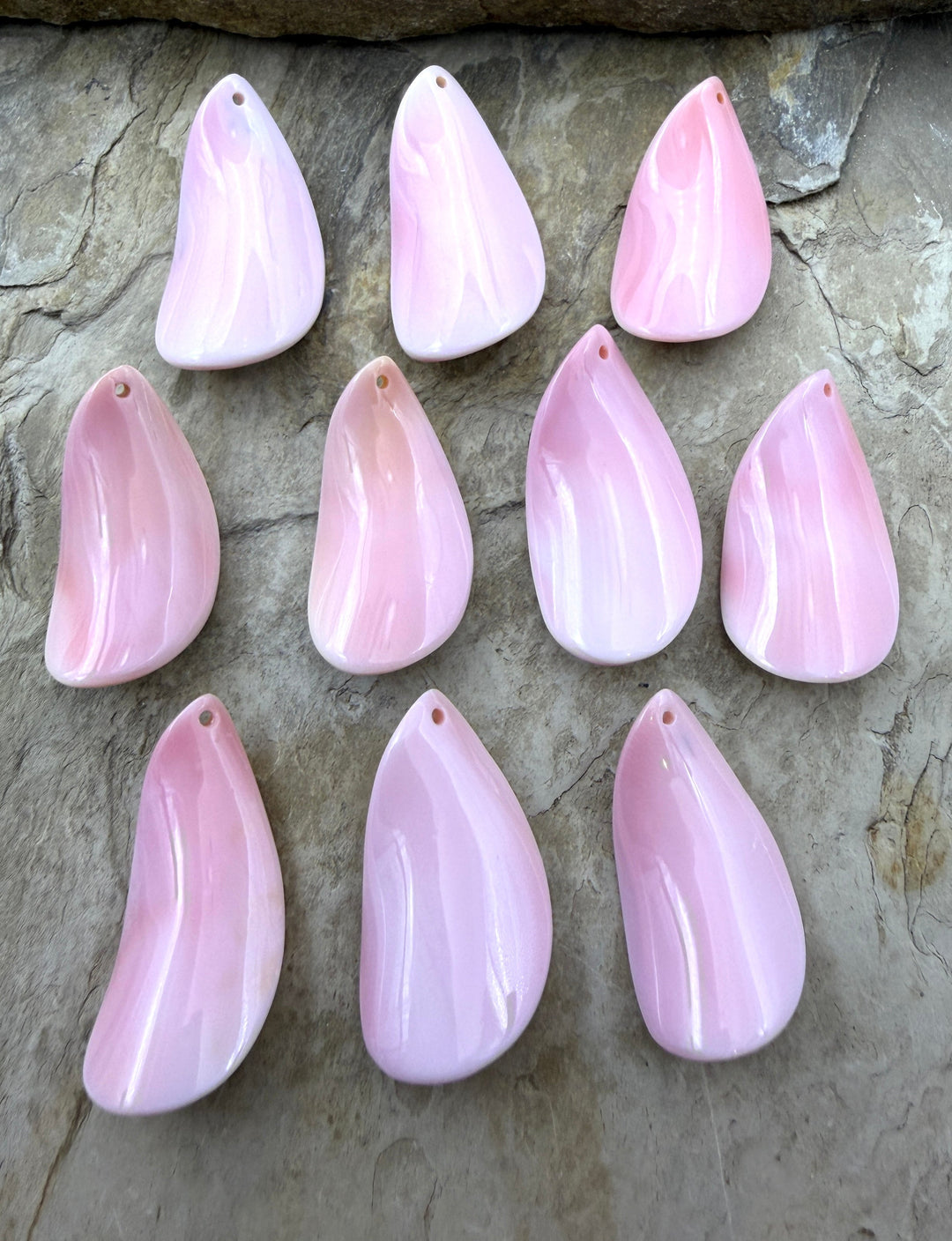 Pink Queen Conch Freeform Pendant Beads 24x40mm One Pendant
