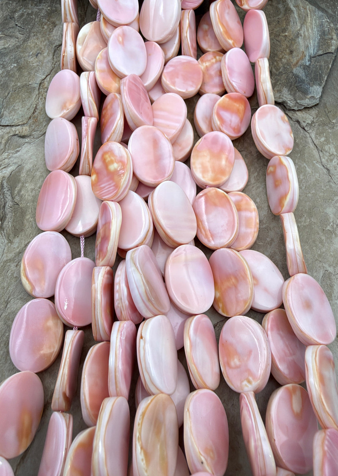 Natural Pink Queen Conch Shell BIG Oval Beads 15x20mm
