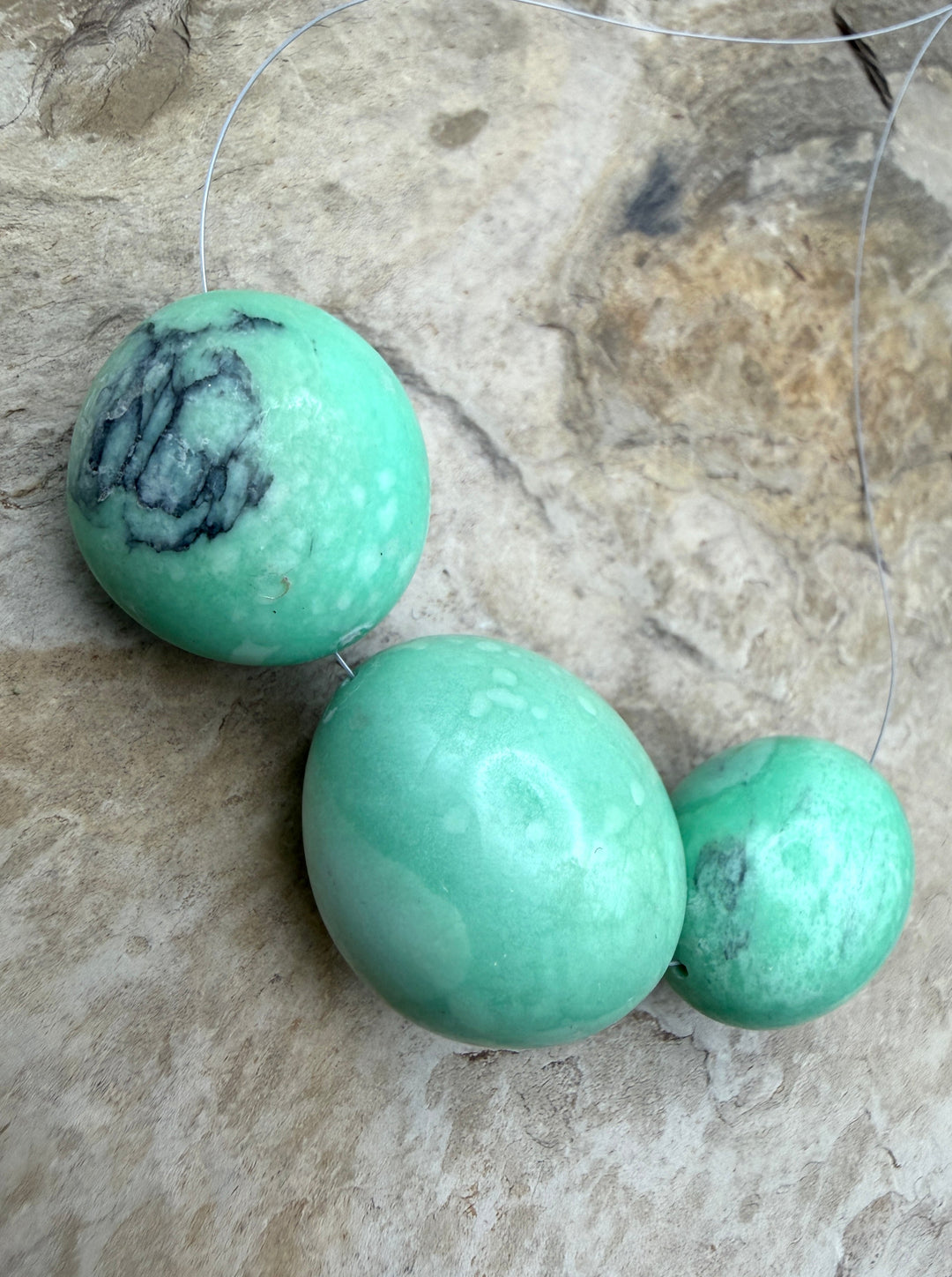 Nevada Variscite BIG Smooth Rounded Nuggets 26-28mm Focal