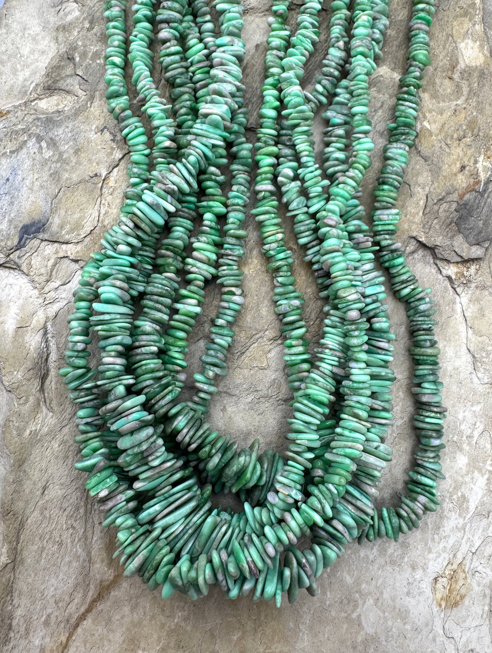 Nevada Variscite (Mexico) Chip Nugget Bead Strand 4-7mm 16