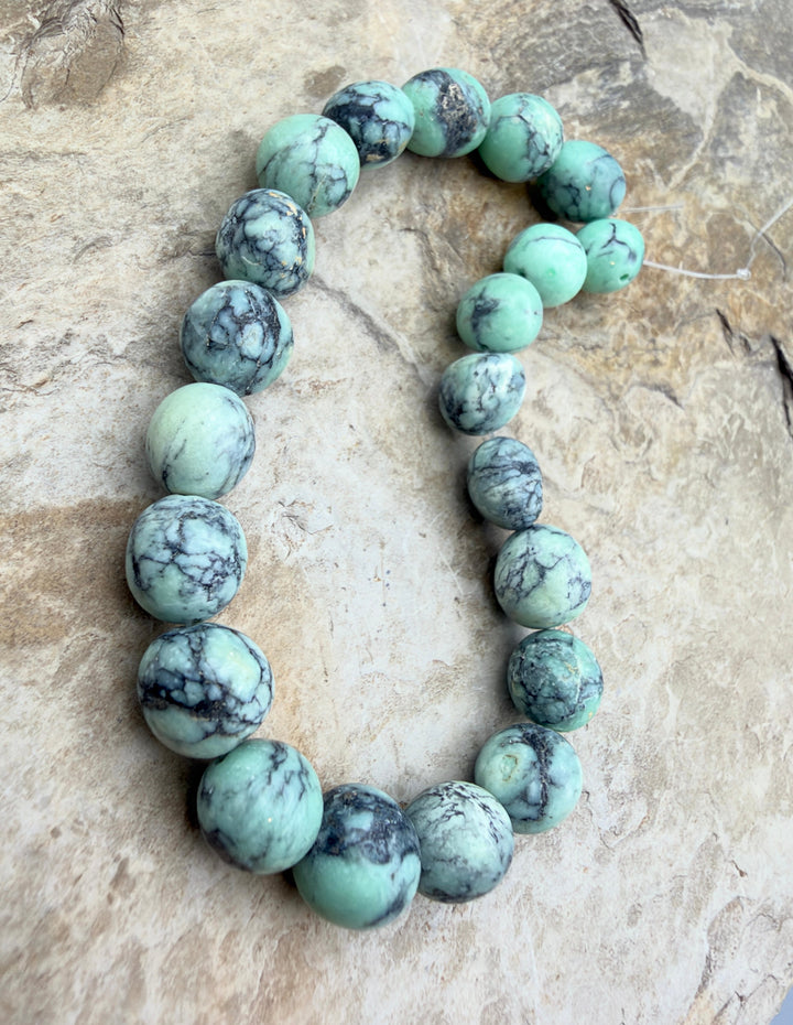 Nevada Variscite Smooth Rounded Nugget Beads 9-10mm 8 inch