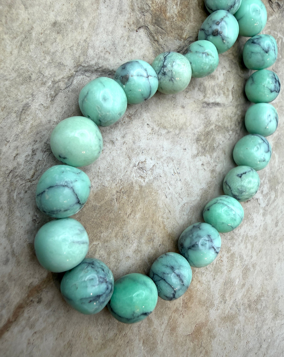 Nevada Variscite (Spiderweb) Smooth Rounded Nuggets 10-11mm