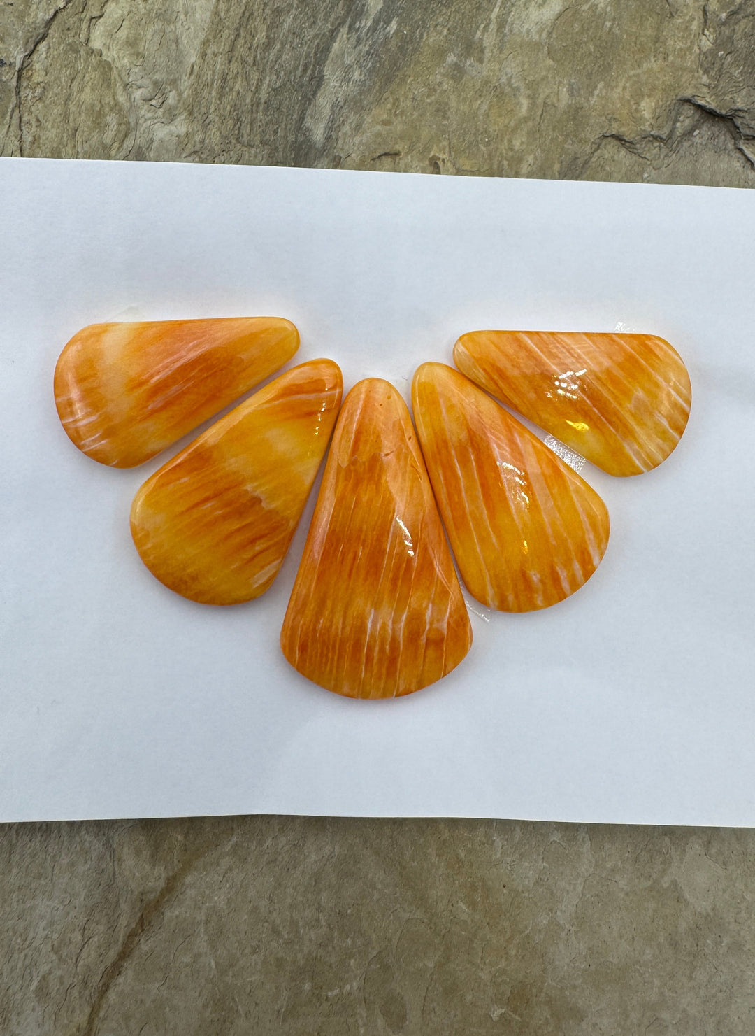 Orange Spiny Oyster 5 Bead Focal Set - Spiny Oyster Shell