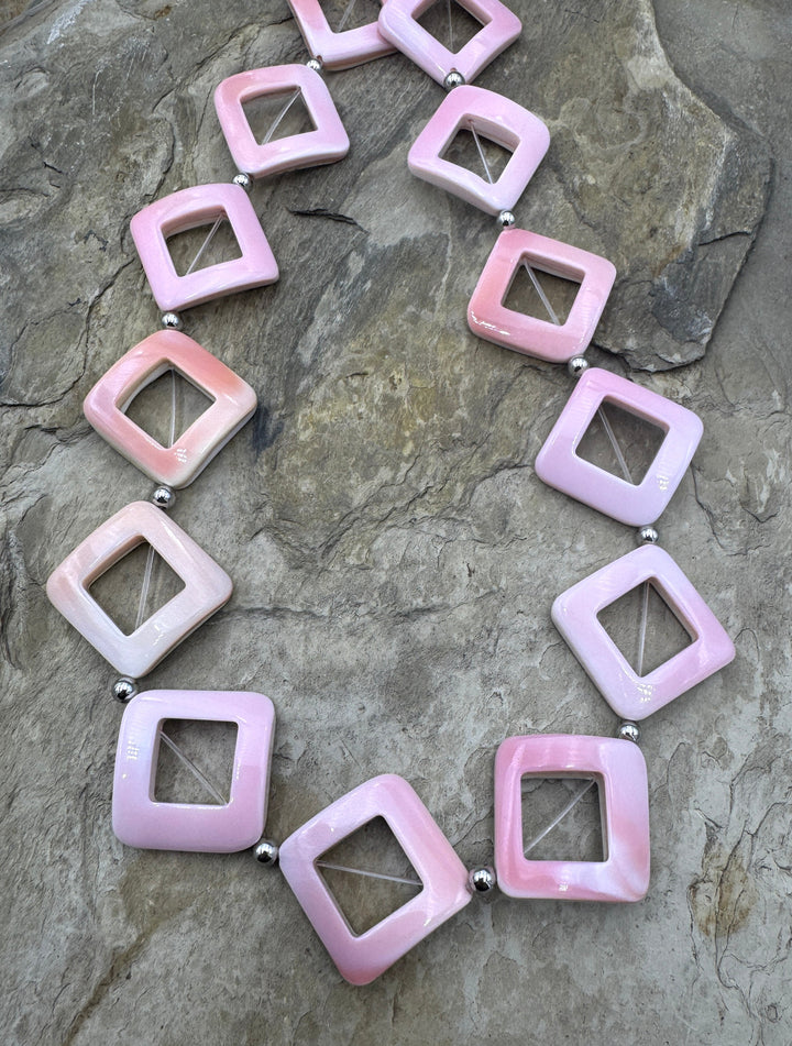 Pink Queen Conch Shell 27mm Diamond Shaped Bead Strand 16