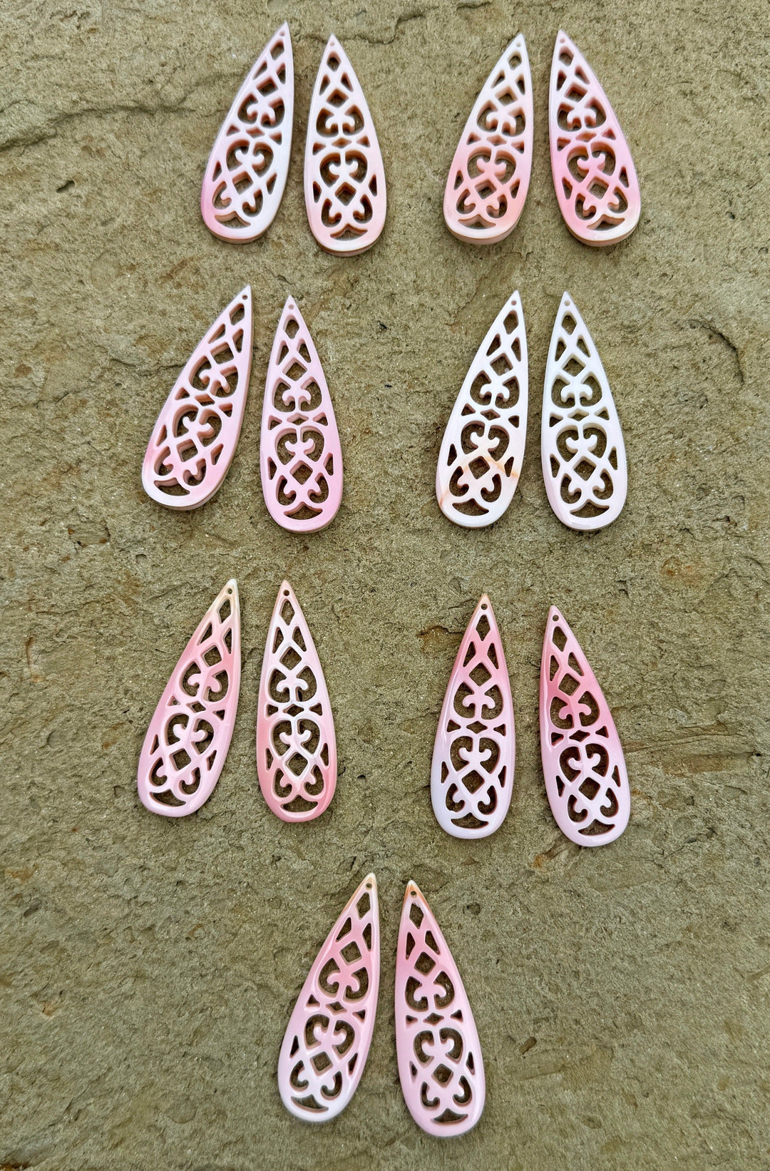 Pink Queen Conch Shell Carved Earring Bead Pairs 15x45mm