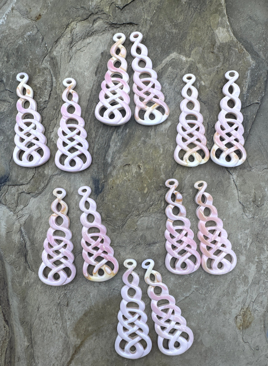 Pink Queen Conch Shell Carved Earring Bead Pairs 8x50mm