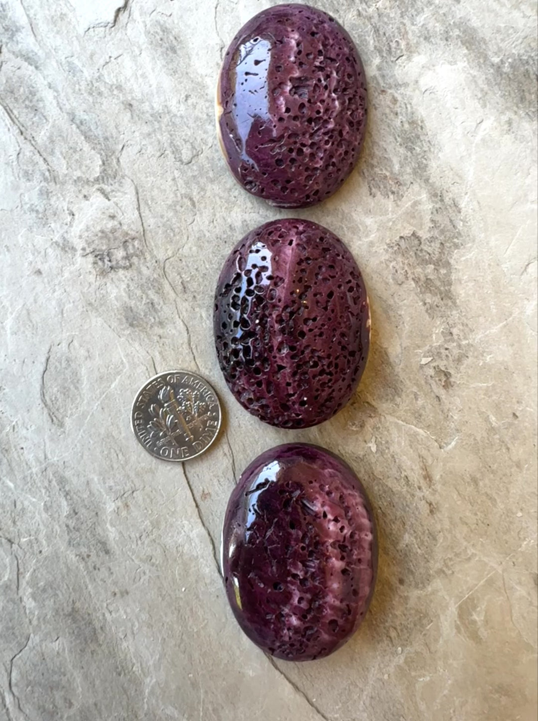 High Quality Deep Purple Spiny Oyster BIG 30x40mm Oval Shaped Cabochon (One Stone)