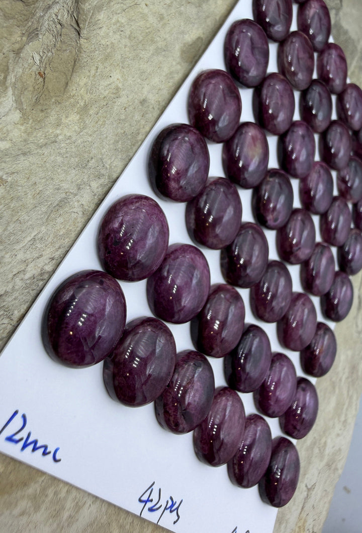 Purple Spiny Oyster 12mm Round Cabochons (Package of 3
