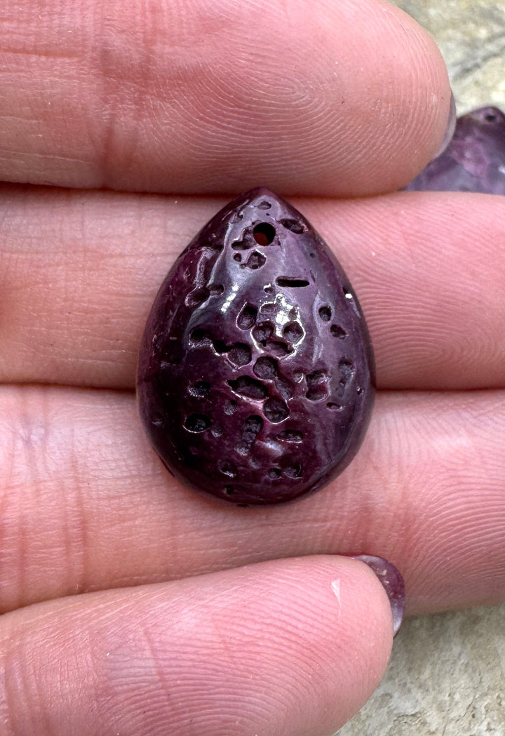 Purple Spiny Oyster Focal Pendant Beadi 15x20mm One Focal