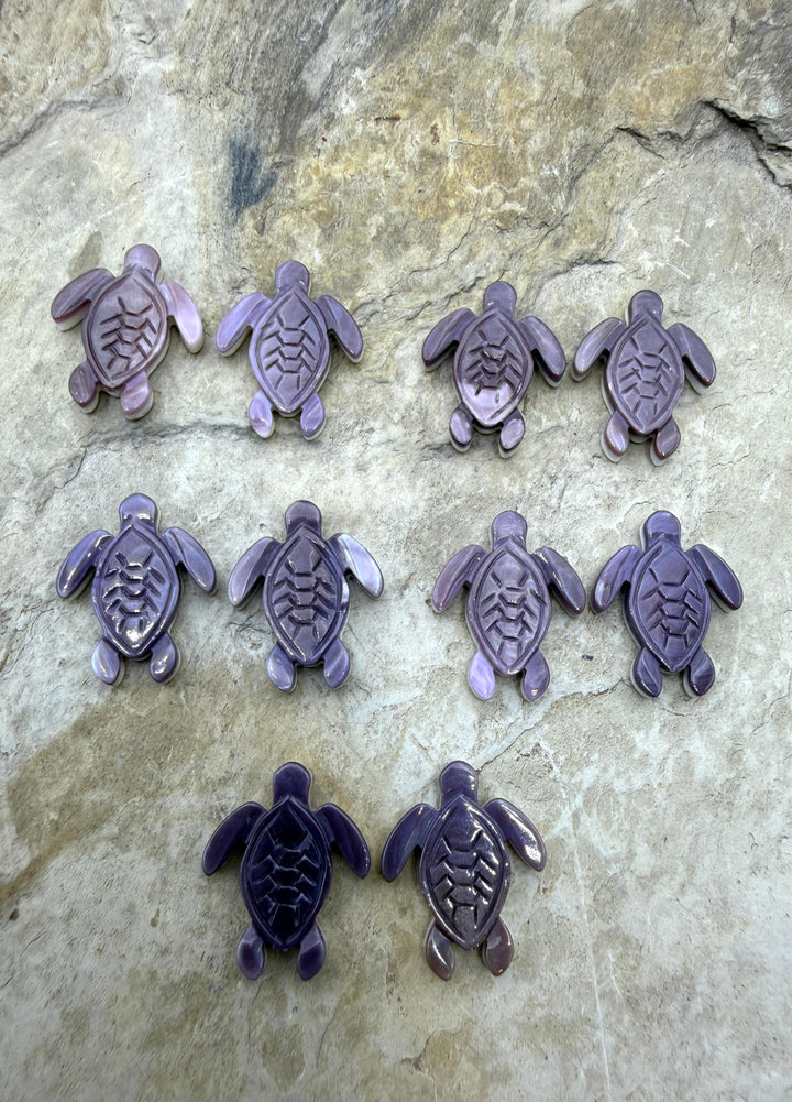 Purple Wampum/Quahog Shell Carved Turtle Beads 16x20mm