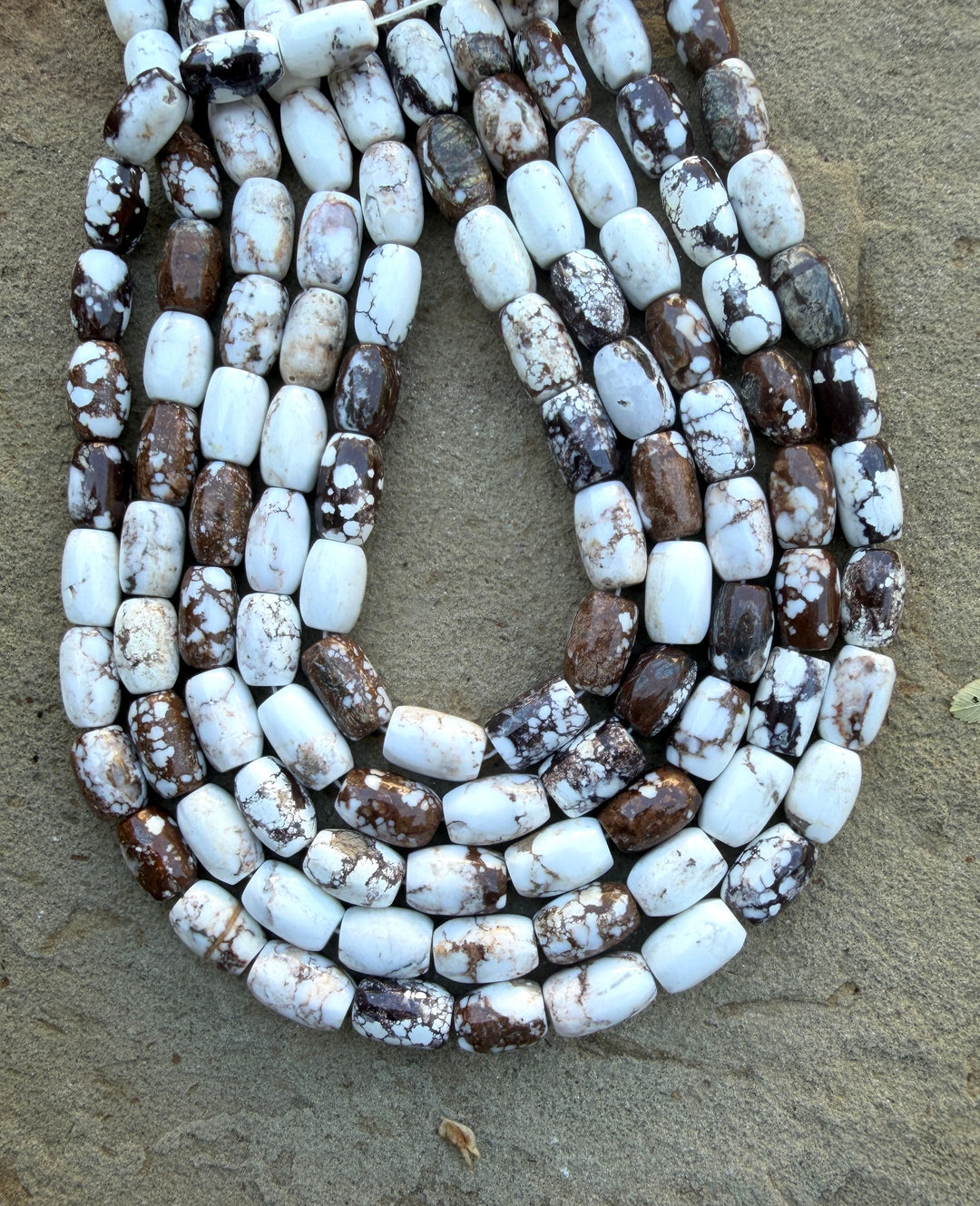 RARE AA+ Arizona Wild Horse BIG Barrel Beads 9x15mm ONE 16
