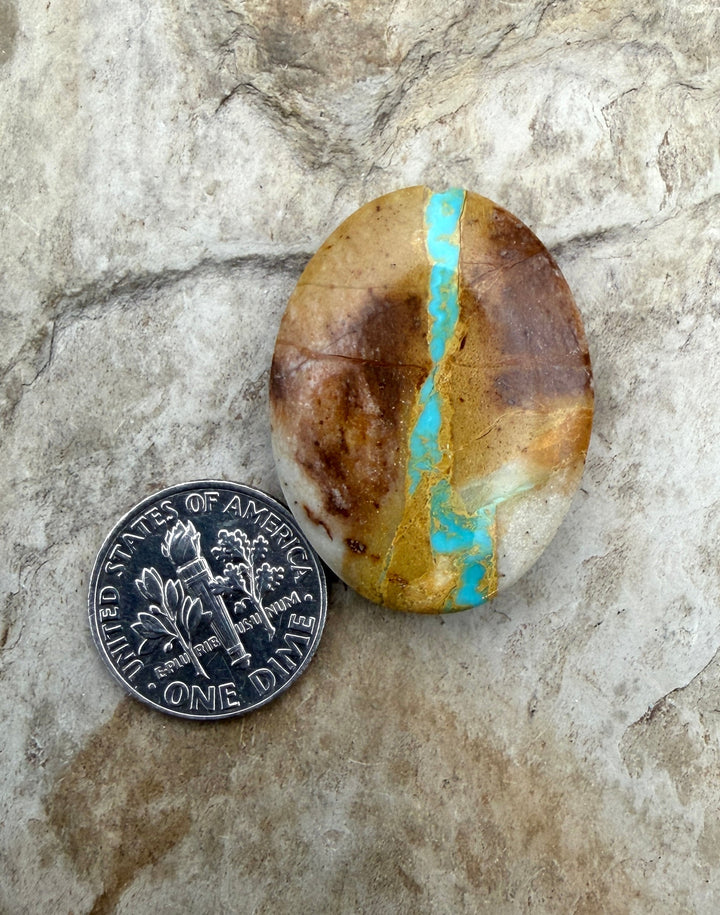 RARE AAA+ Royston Ribbon Turquoise (NV) 23x30mm Oval Focal