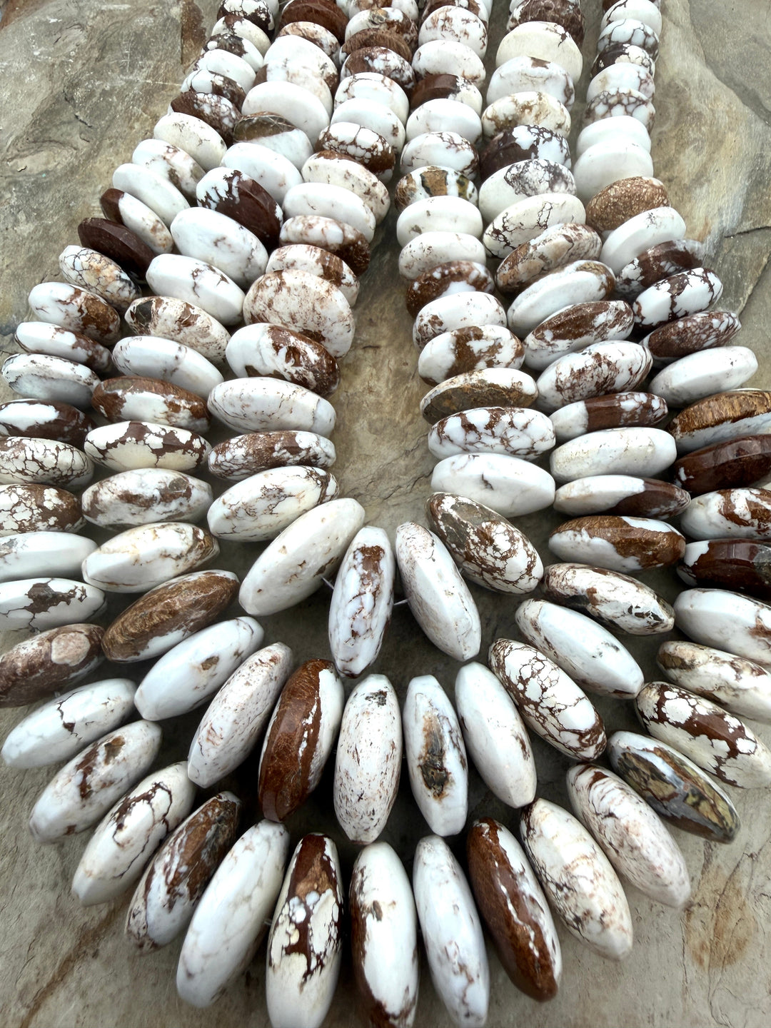 RARE Arizona Wild Horse BIG Graduated Saucer Beads 8-21mm