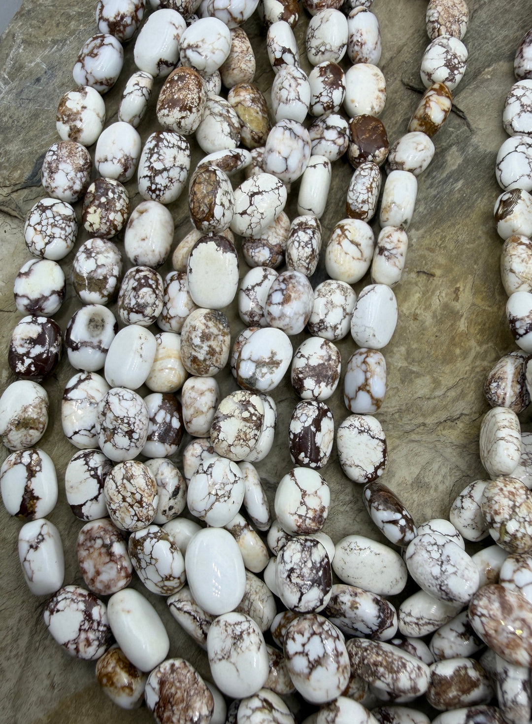 RARE Arizona Wild Horse Handcut 7x10mm Flat Oval Beads 16
