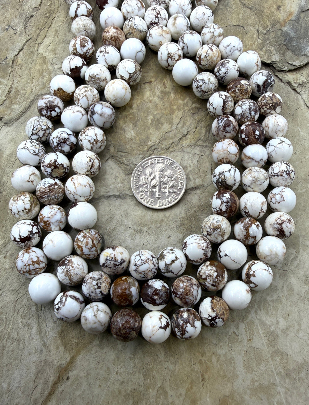 RARE Arizona Wild Horse Handcut Round 9-10mm 16 Inch Strand