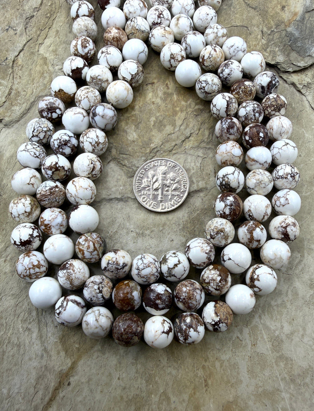 RARE Arizona Wild Horse Handcut Round 9-10mm 16 Inch Strand