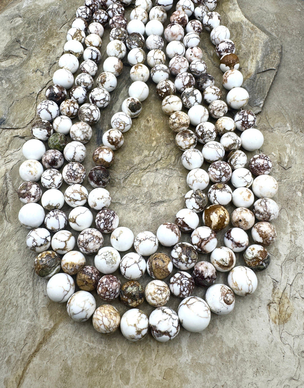 RARE Arizona Wild Horse Handcut Round Beads 9-10mm 16 Inch