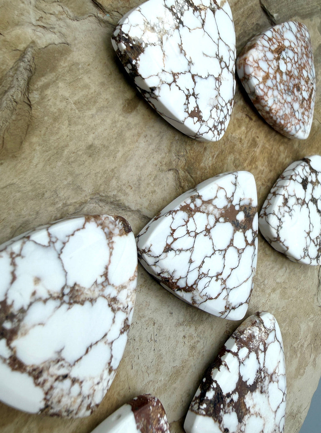 RARE Arizona Wild Horse Handcut Wide Trillion Fly Shaped