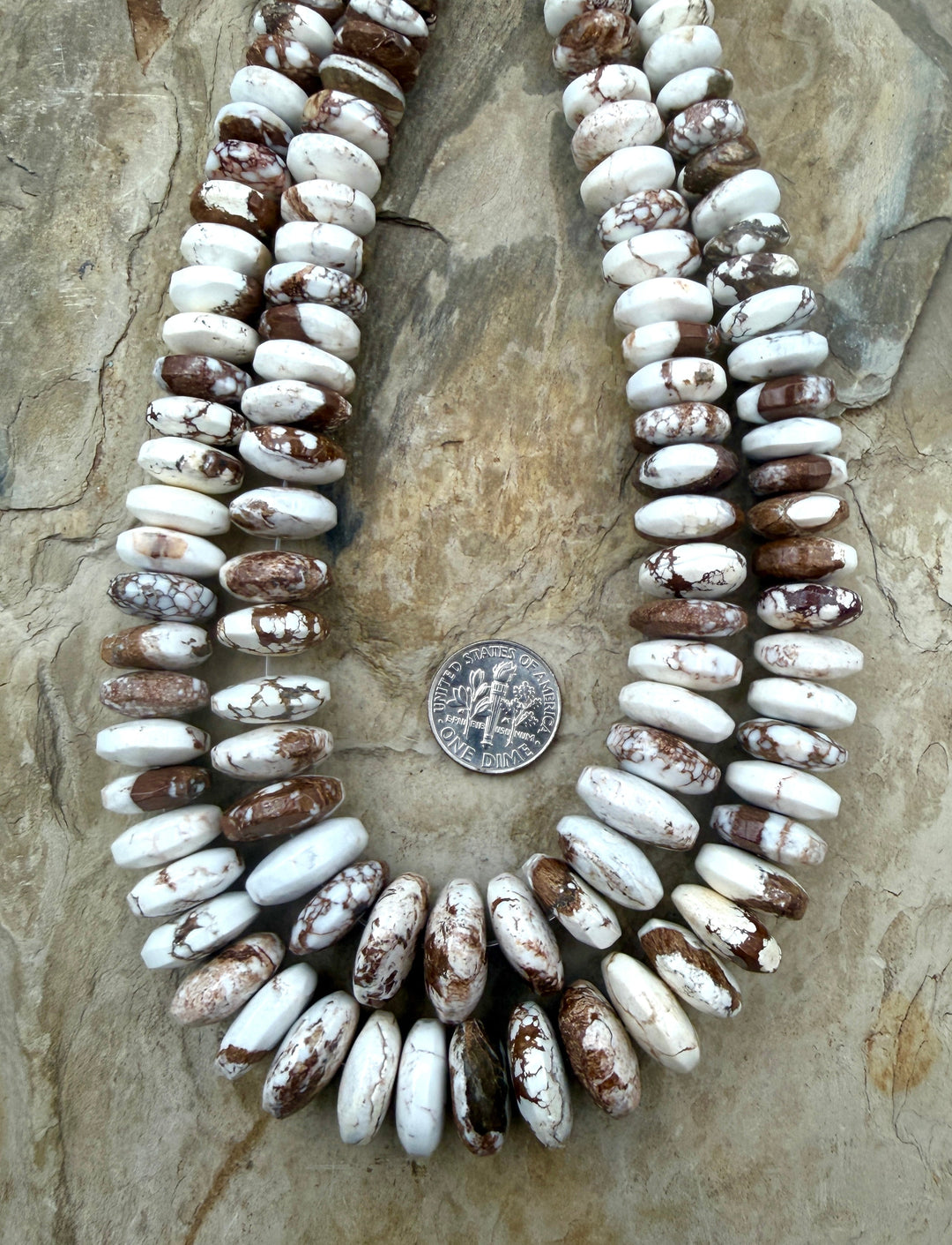 RARE Arizona Wild Horse Medium Graduated Saucer Beads