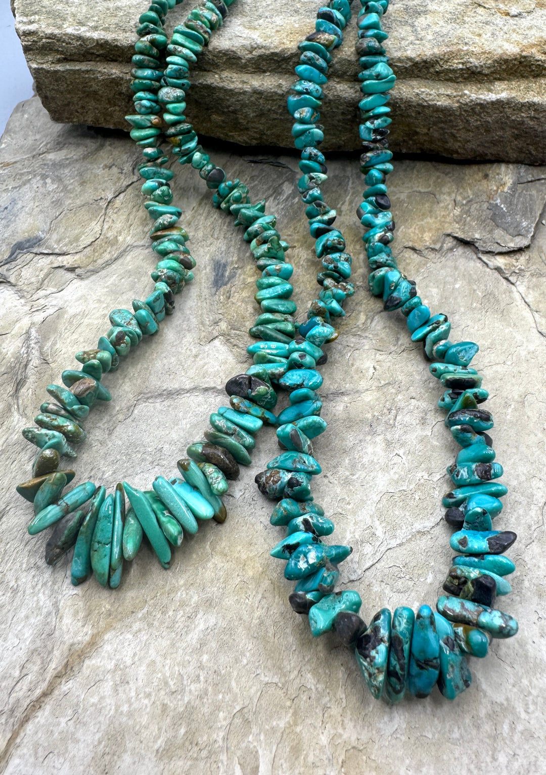 RARE Carico Lake Turquoise (NV) Graduated 4-15mm Chip Bead