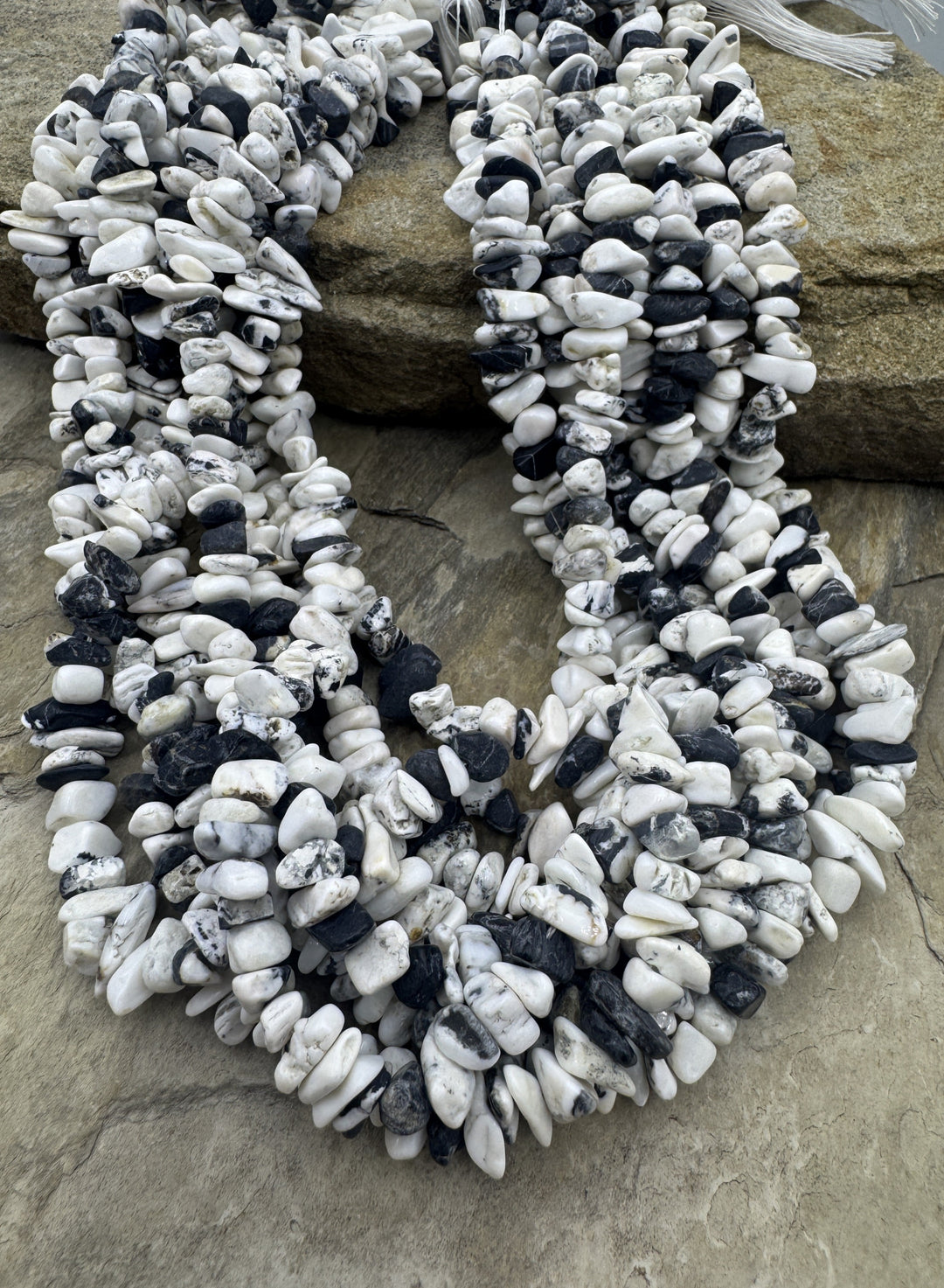 RARE High Quality White Buffalo 4-6mm Chip Beads 18 Inch