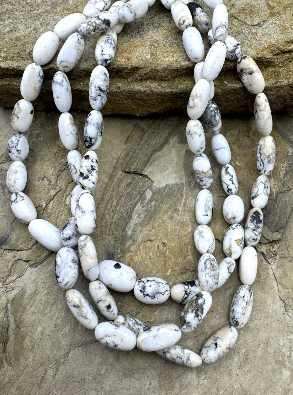 RARE High Quality White Buffalo Graduated Oval Beads (16