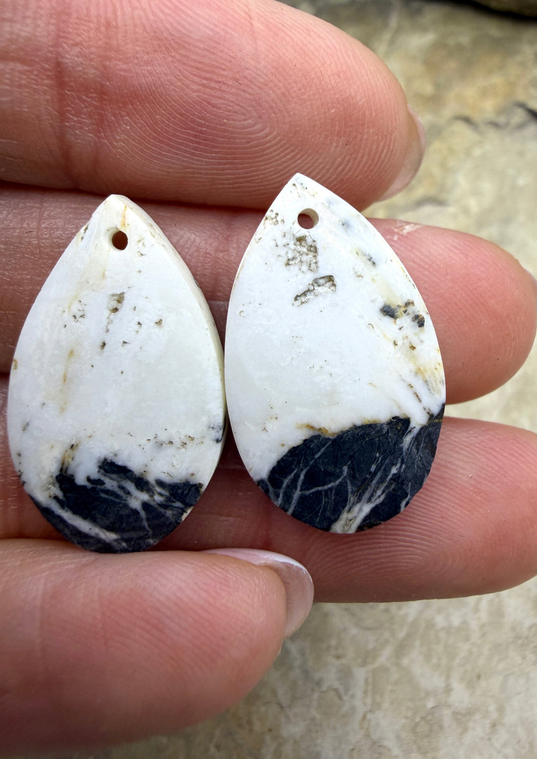 RARE High Quality White Buffalo (Nevada) Matching Earring