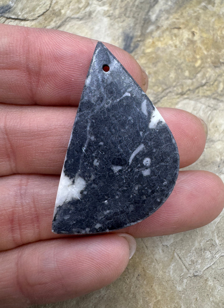 RARE High Quality White Buffalo (NV) Focal Pendant Bead