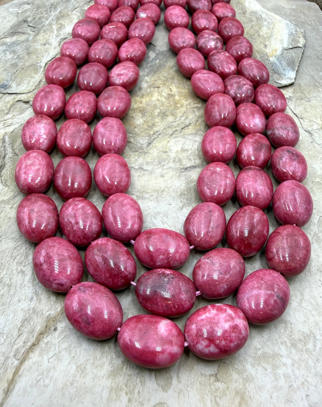 RARE Natural Thulite (Norway) 12x16mm Oval Beads 15.5 Inch