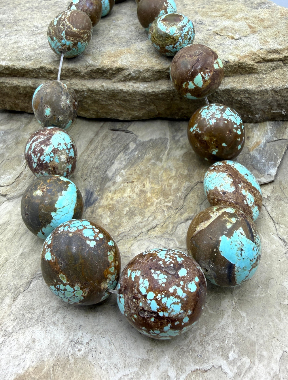 RARE Number 8 Turquoise (Nevada) HUGE Graduated (18-25mm)