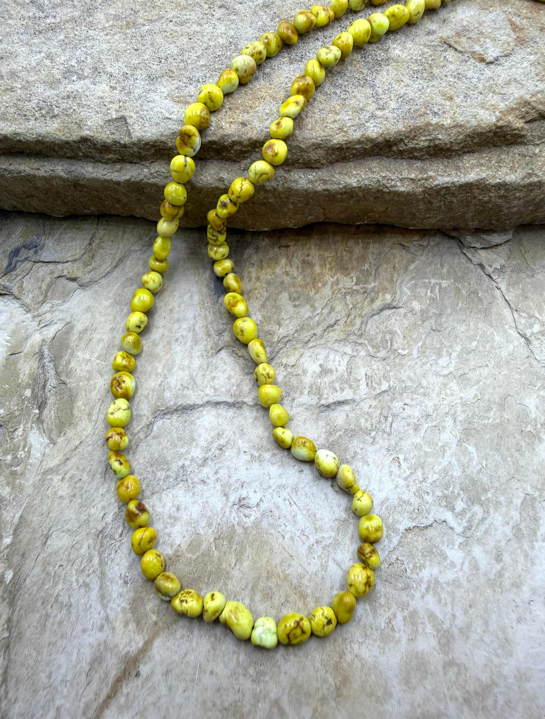 RARE Palomino Variscite 35-6mm Smooth Nugget Bead 18 Inch