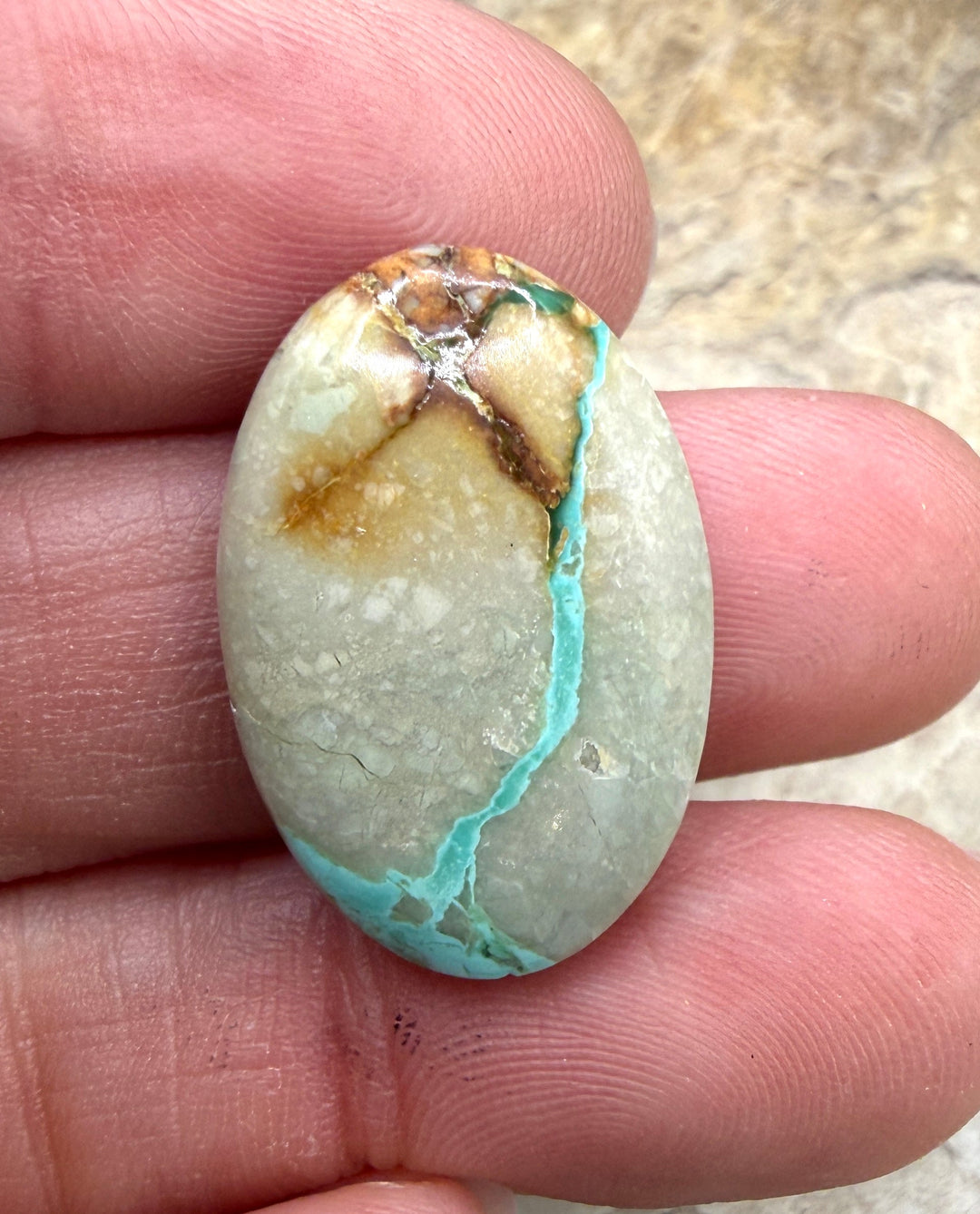 RARE Royston Ribbon Turquoise (NV) 16x24mm Oval Focal Bead
