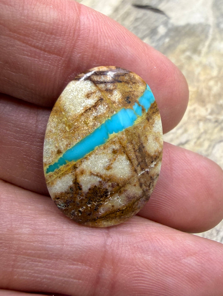 RARE Royston Ribbon Turquoise (NV) 18x24mm Oval Focal Bead