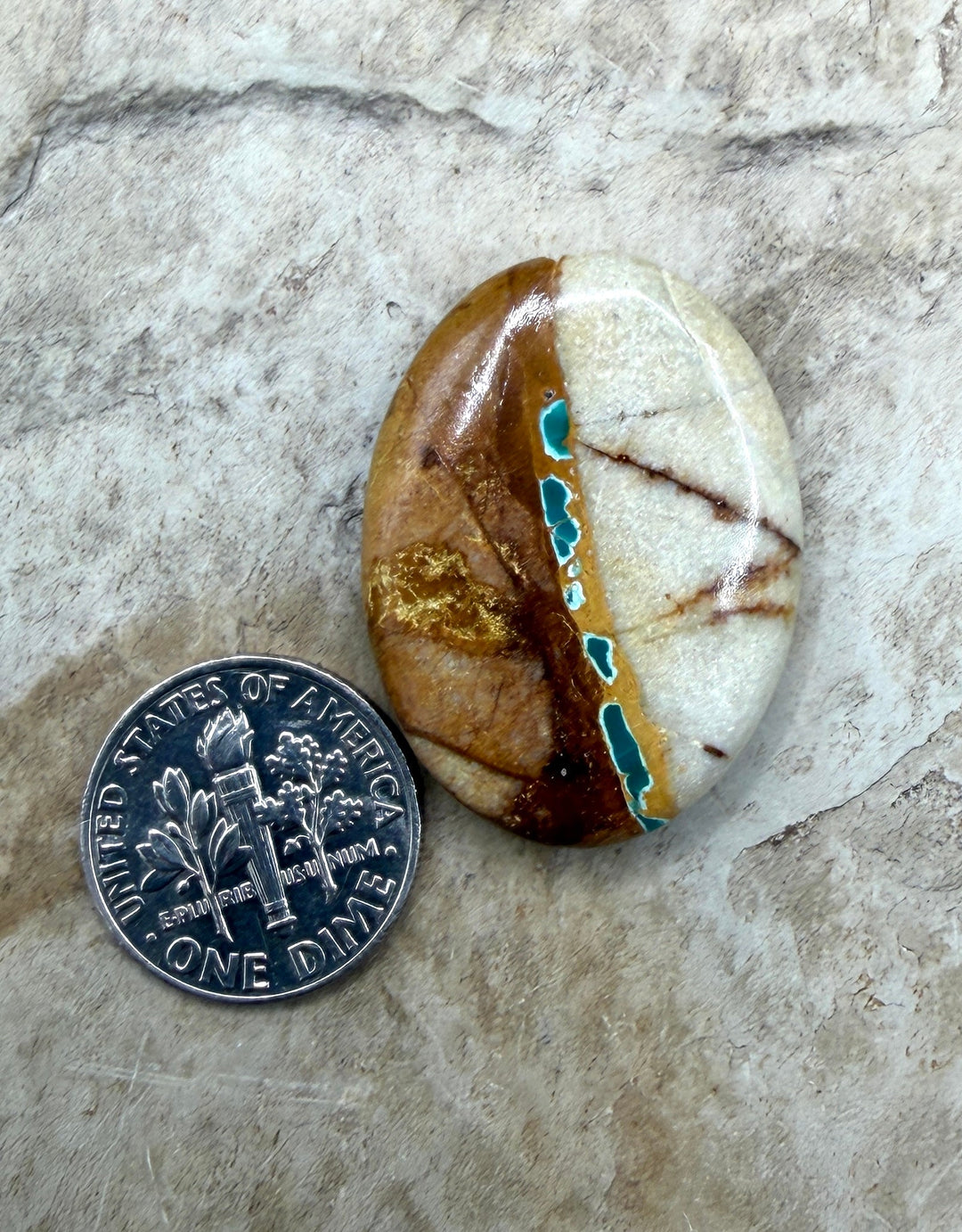 RARE Royston Ribbon Turquoise (NV) 22x30mm Oval Focal Bead
