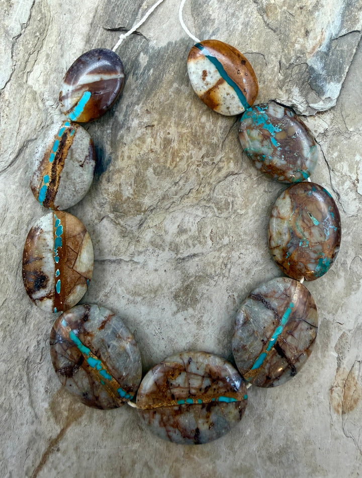 RARE Royston Ribbon Turquoise (NV) Handcut Graduated Oval