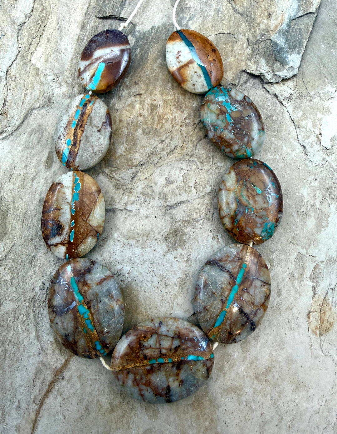 RARE Royston Ribbon Turquoise (NV) Handcut Graduated Oval