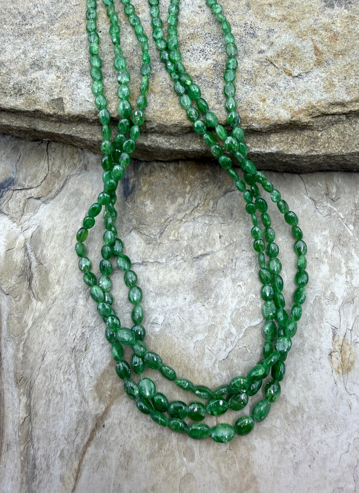 RARE Tsavorite Graduated (3x4mm-5x6mm) Oval Bead Strand 18