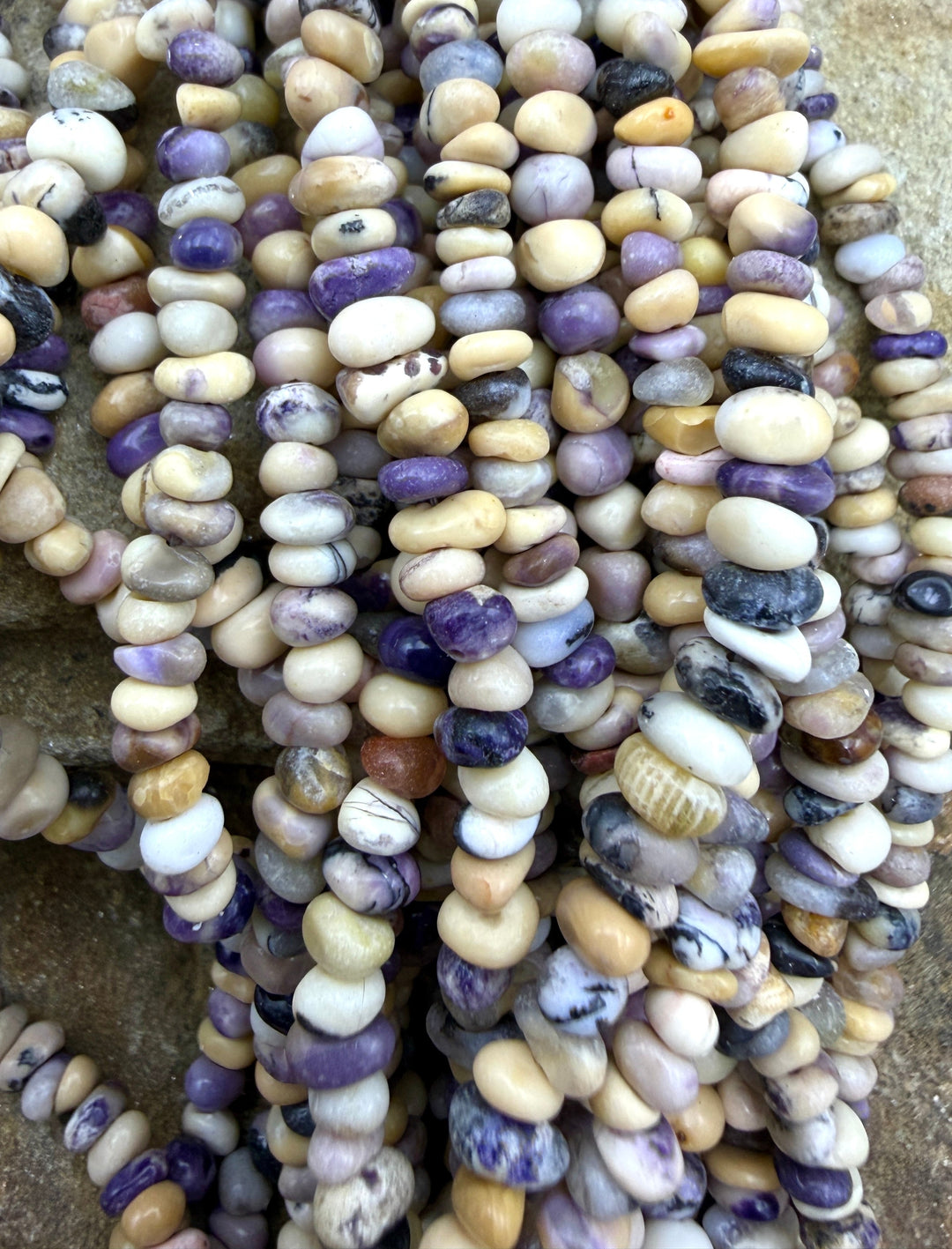 RARE Utah Tiffany Stone Small Nugget Beads 3-4mm ONE 16