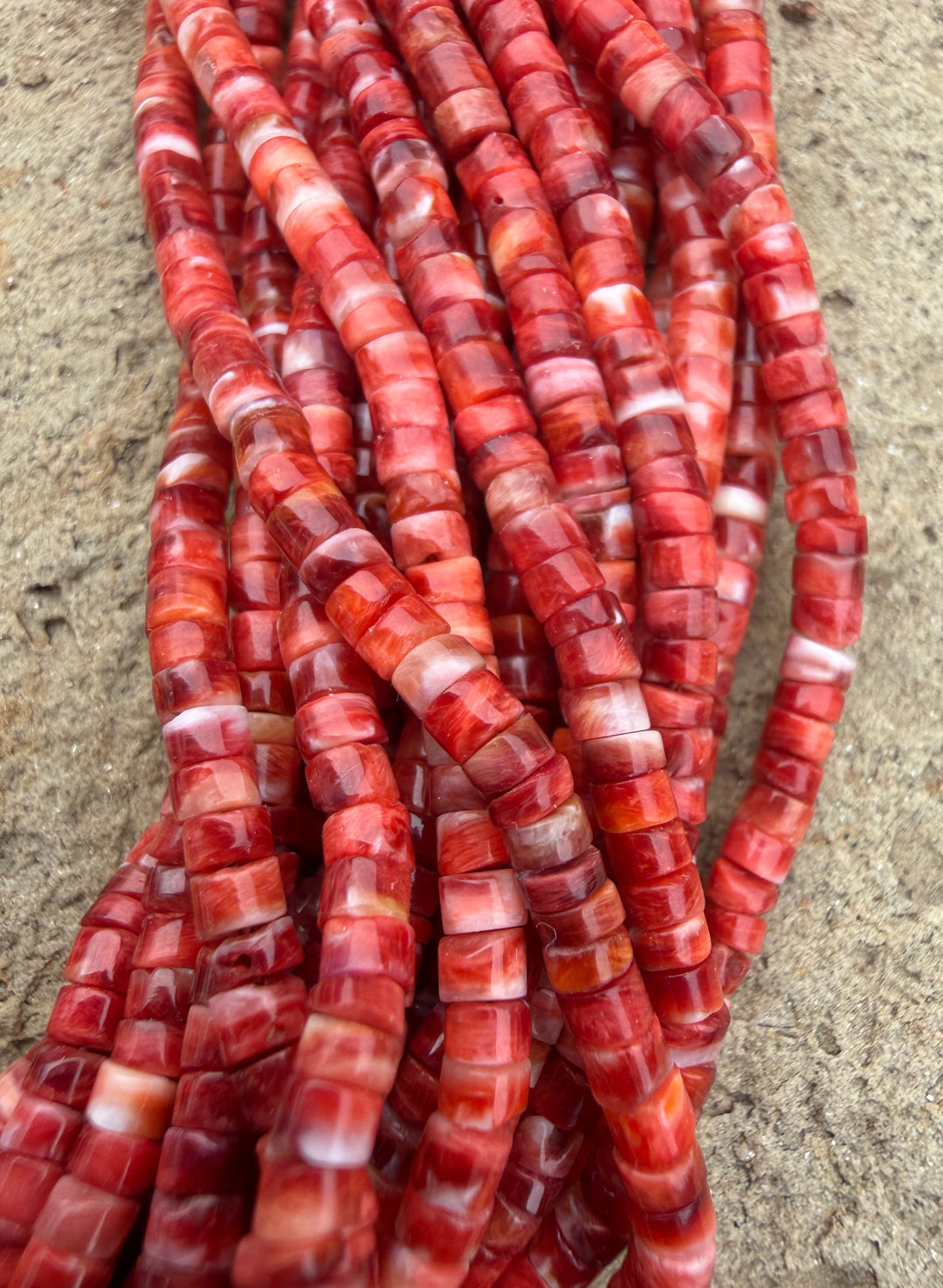 Red/Rust Spiny Oyster 3mm Heishi Beads 16 Inch Strand