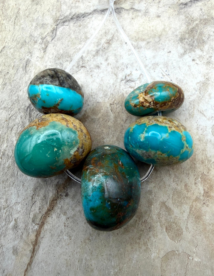 Royston Turquoise (Nevada)BIG Graduated Nugget Focal Strand