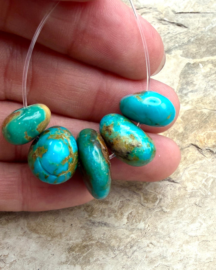 Royston Turquoise (Nevada)BIG Graduated Nugget Focal Strand
