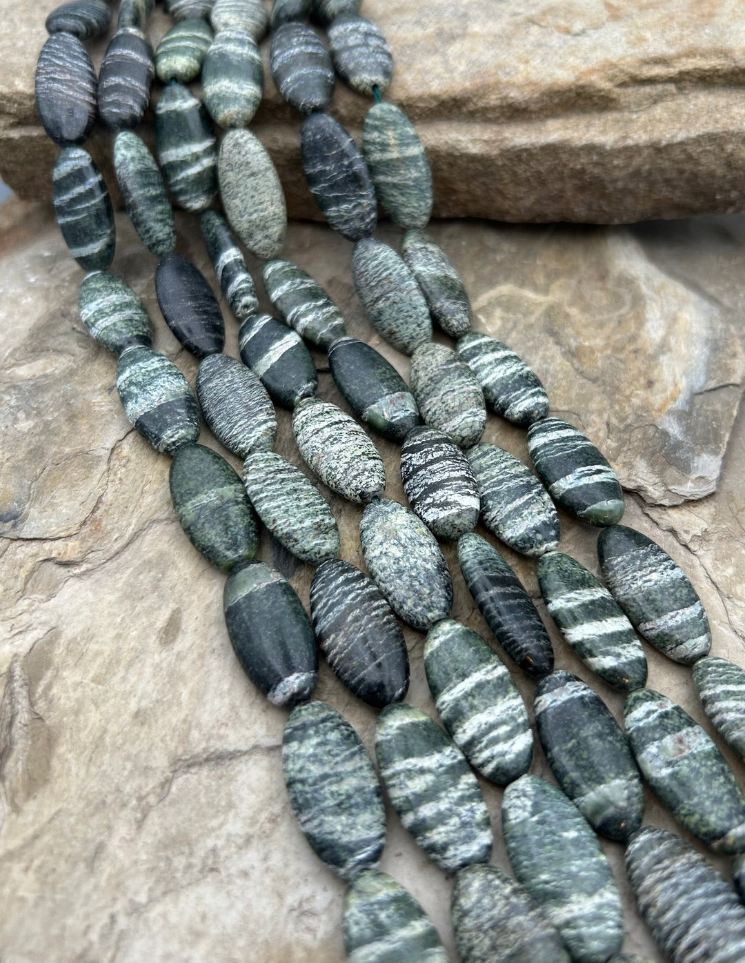 Serpentine (Russia) Flat Oval Beads 12x25mm 16 inch