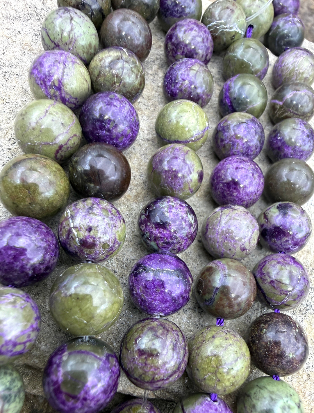 Stichite/Atlantisite (Australia) 10mm Round Beads 8 Inch